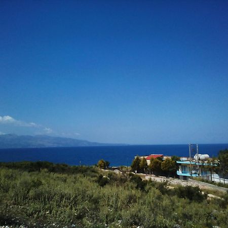 Erdeti Boutique Hotel Sarandë Kamer foto