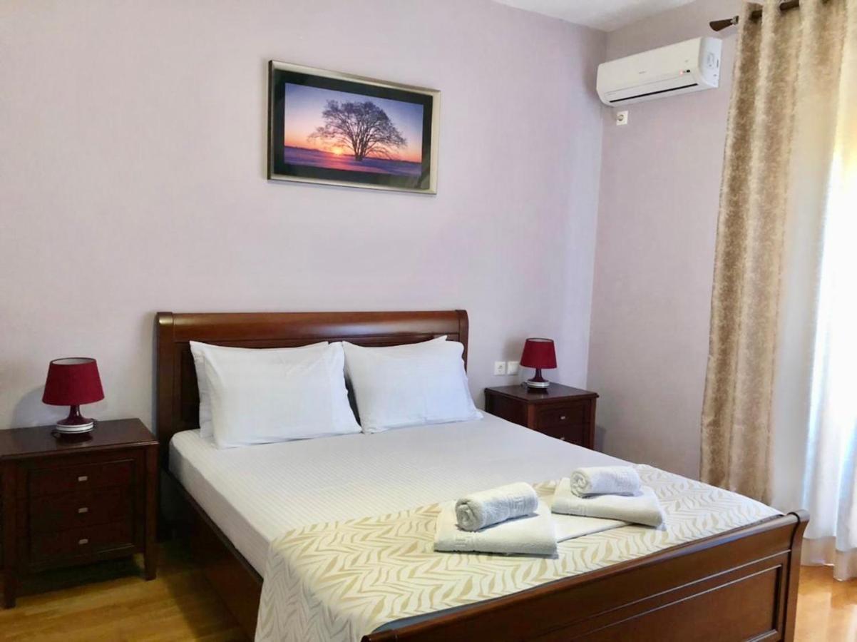 Erdeti Boutique Hotel Sarandë Buitenkant foto