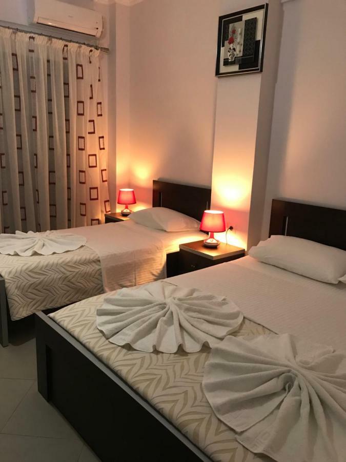 Erdeti Boutique Hotel Sarandë Buitenkant foto